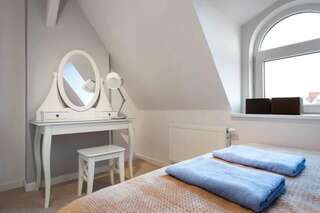 Апартаменты Charming apartment under roof between Old town and Kazimierz Краков Апартаменты с 1 спальней-9